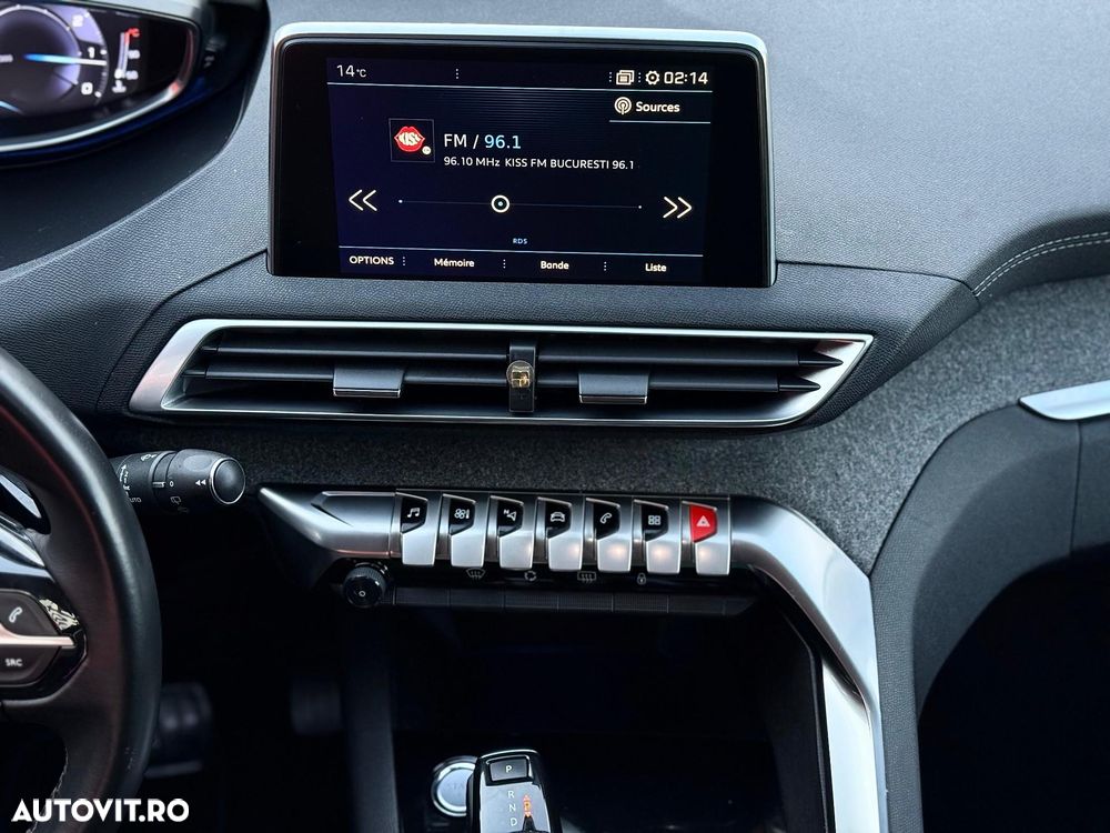 Peugeot 3008 PureTech 130 Stop & Start EAT6 Allure - 8