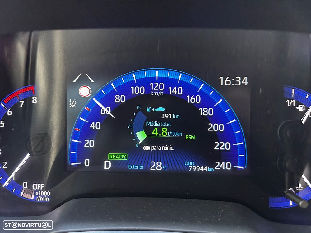 Toyota Corolla Touring Sports 2.0 Hybrid Exclusive - 8