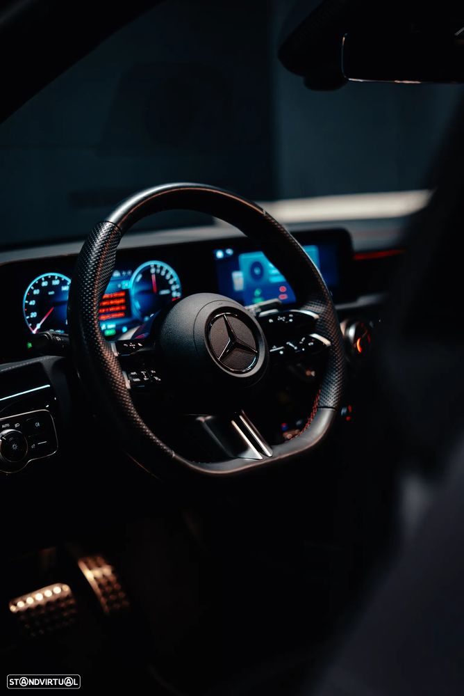 Mercedes-Benz CLA 250 e AMG Line - 25