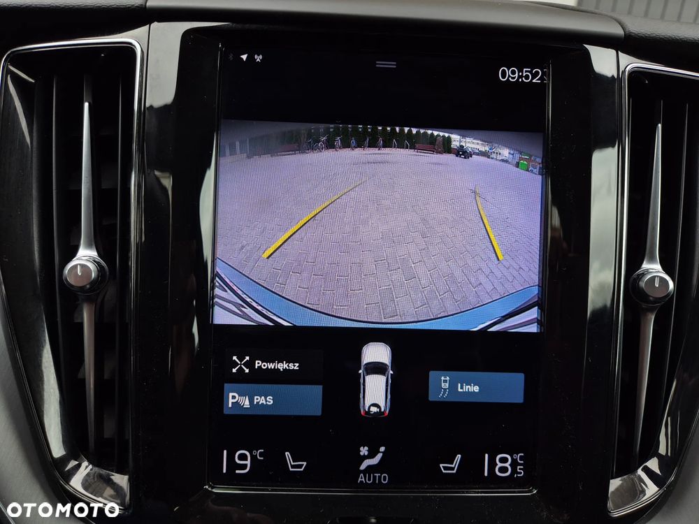 Volvo XC 60 B4 B Inscription - 11