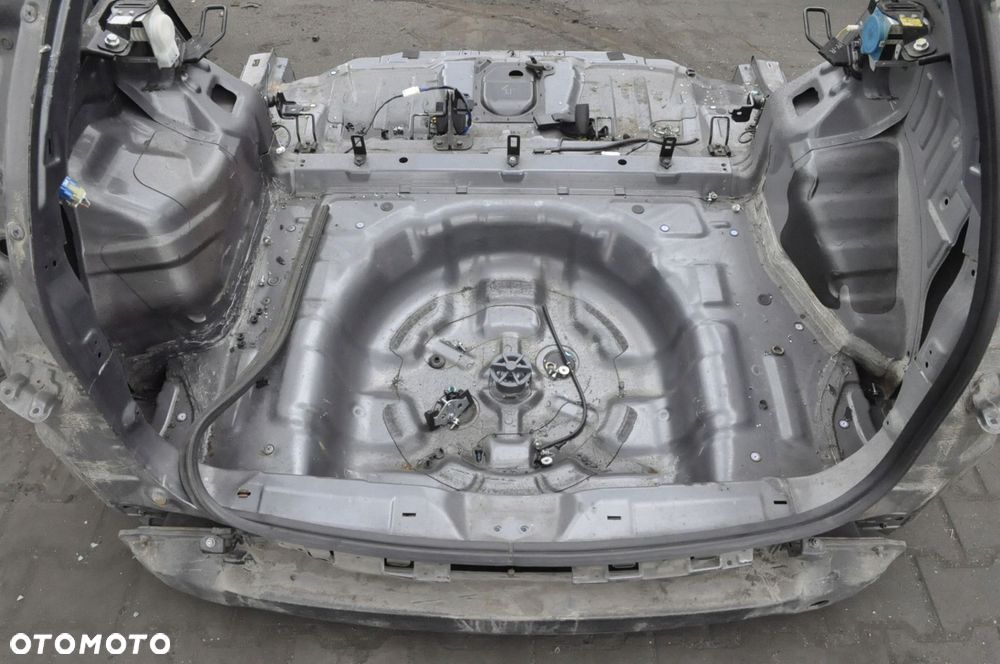 HYUNDAI I30 I CAŁY TYŁ DUPA KOMBI - 8