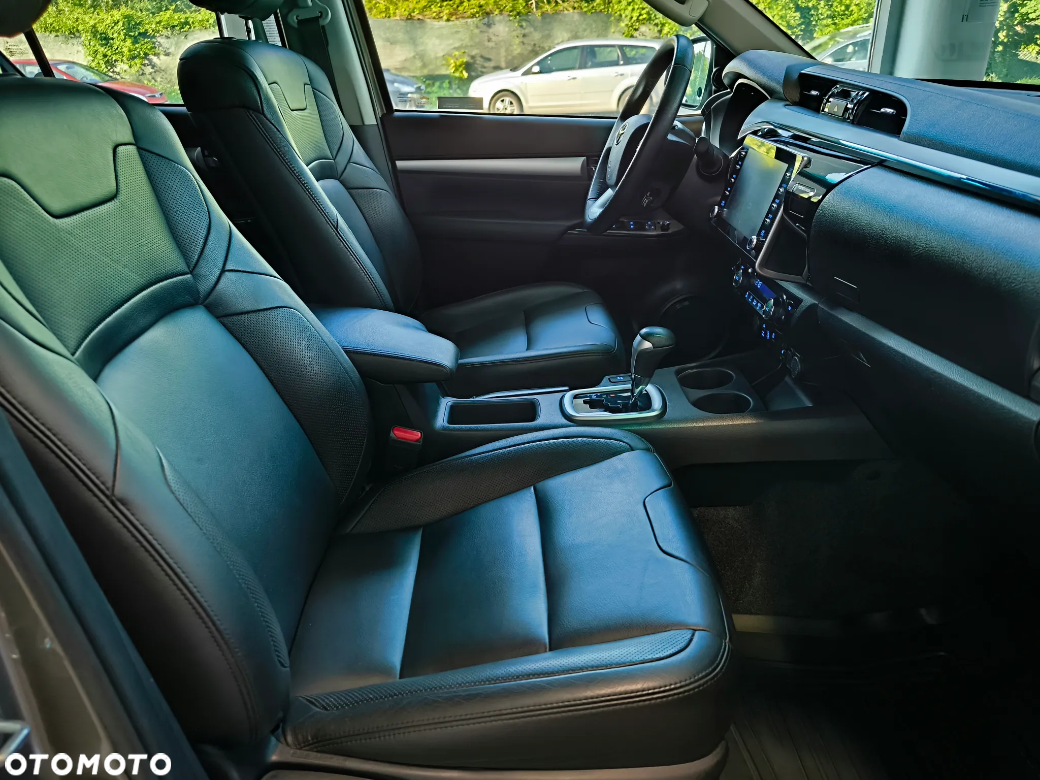 Toyota Hilux 2.8 D-4D Double Cab SR5+ 4x4 - 14