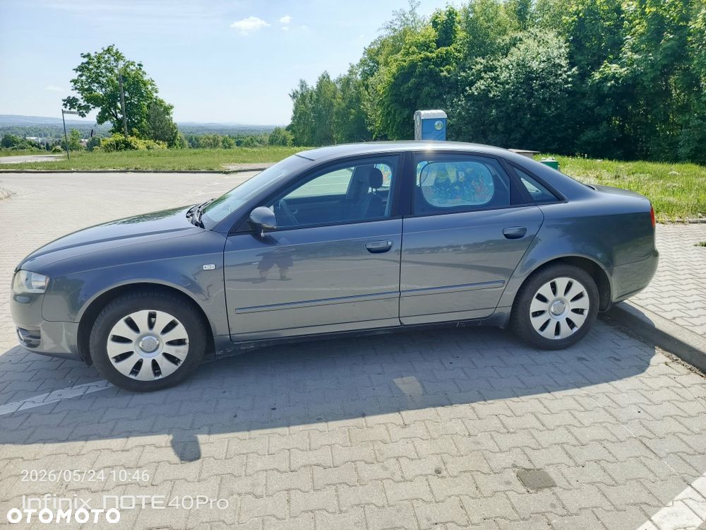 Audi A4 Limousine - 3