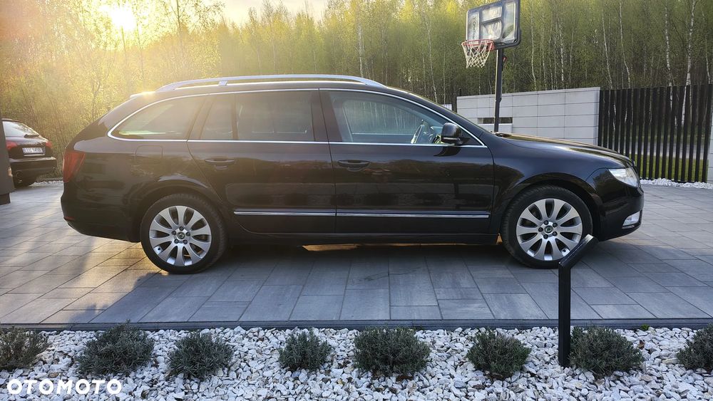 Skoda Superb 1.8 TSI FAMILY - 7