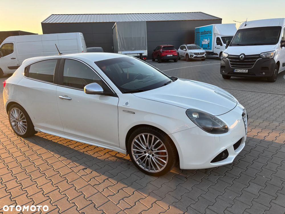 Alfa Romeo Giulietta 1.8 TBi 16V Quadrifoglio Verde - 10