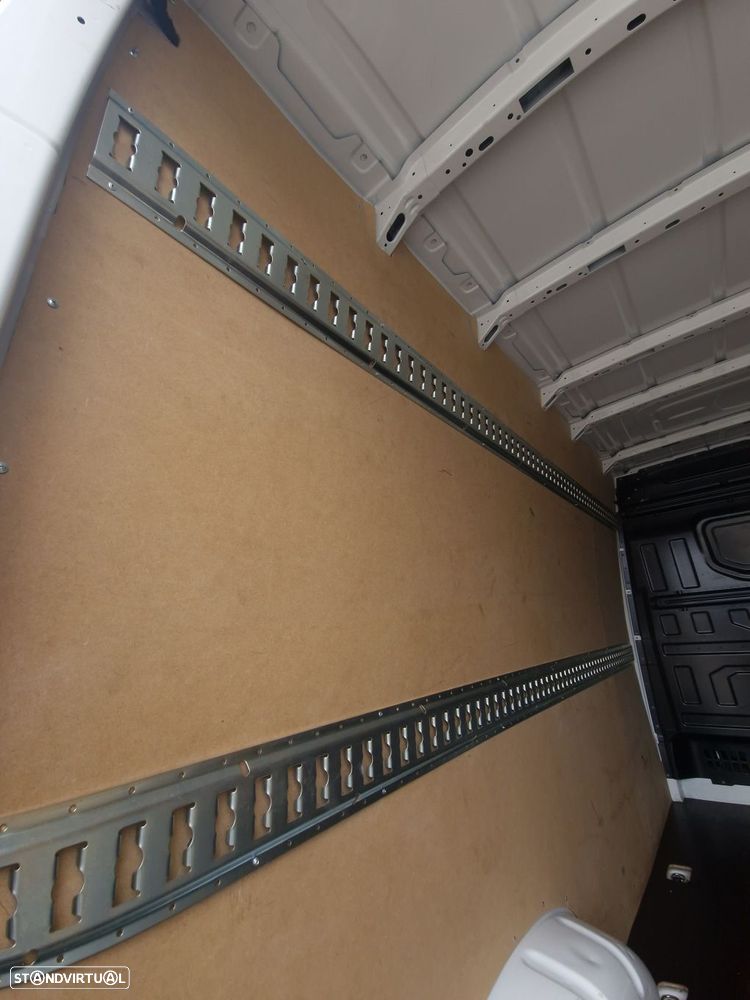 VW Crafter3520TDIL3H3MedioTectoAlto - 13