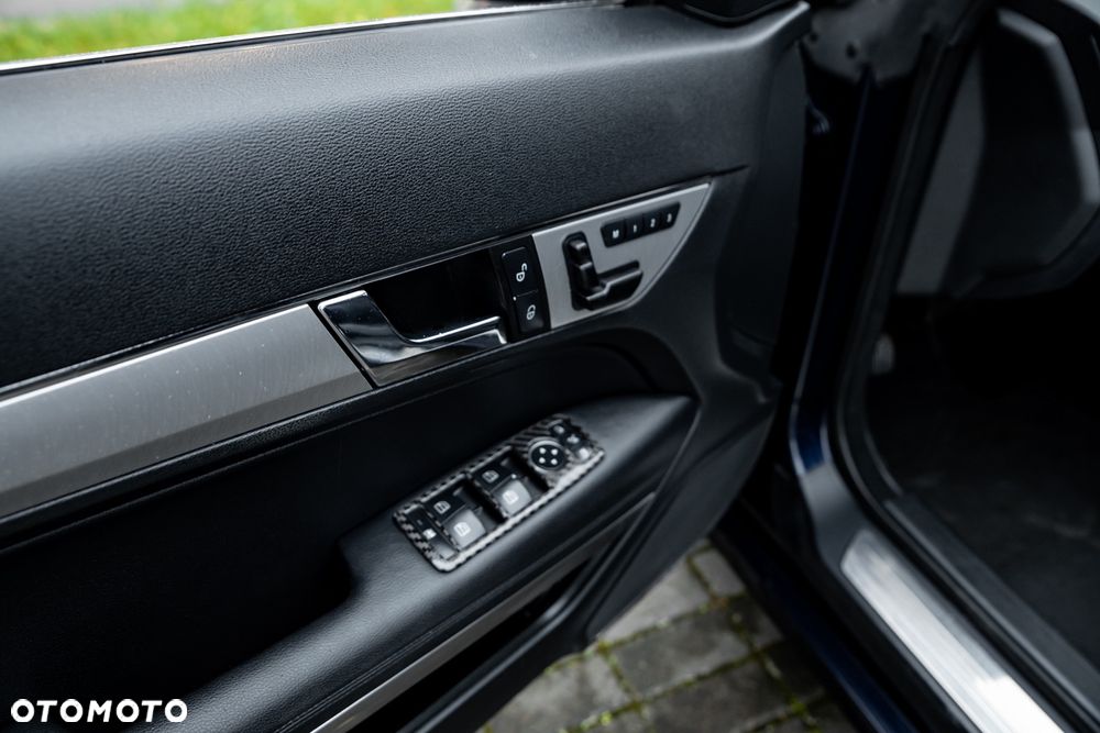 Mercedes-Benz Klasa E - 18