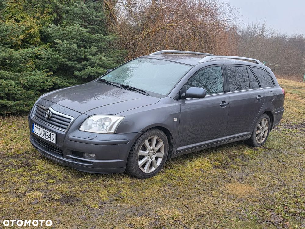 Toyota Avensis 1.8 VVT-i Combi - 1