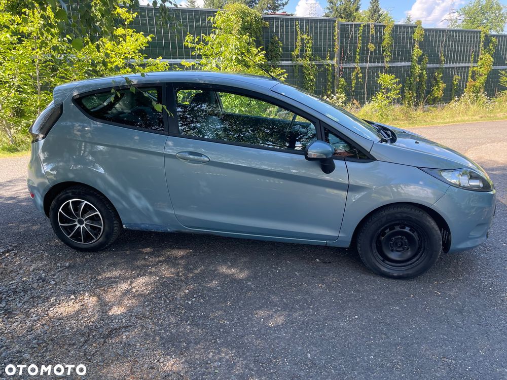 Ford Fiesta - 6