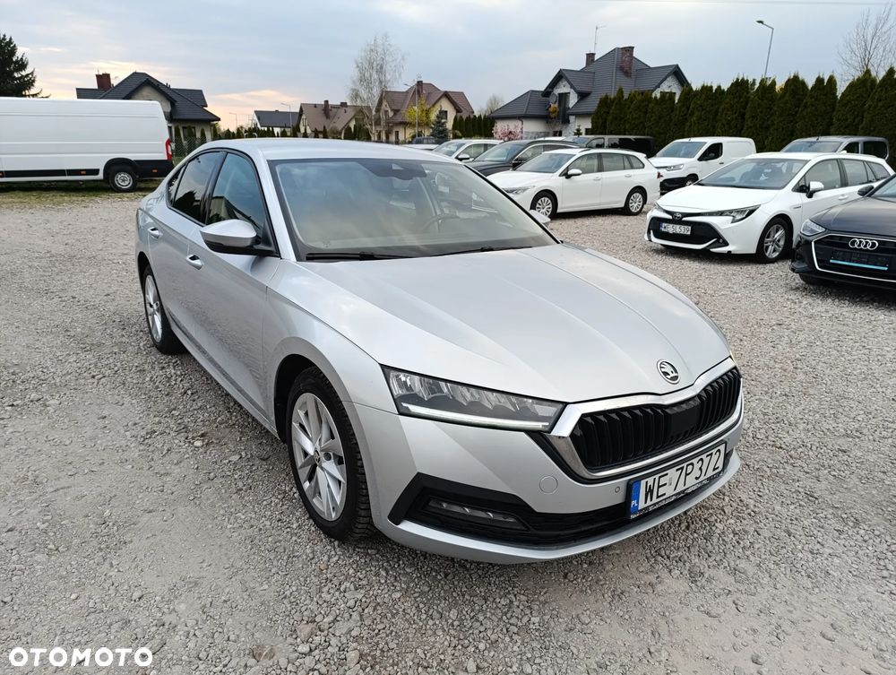 Skoda Octavia 1.5 TSI ACT Ambition - 4