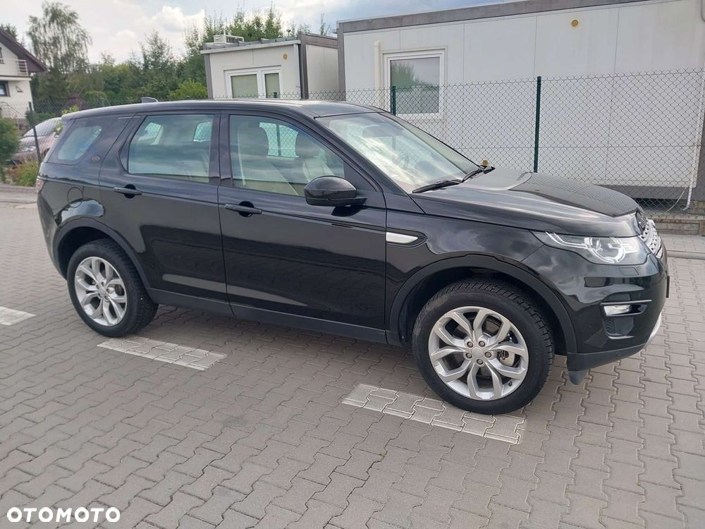 Land Rover Discovery Sport TD4 HSE - 4