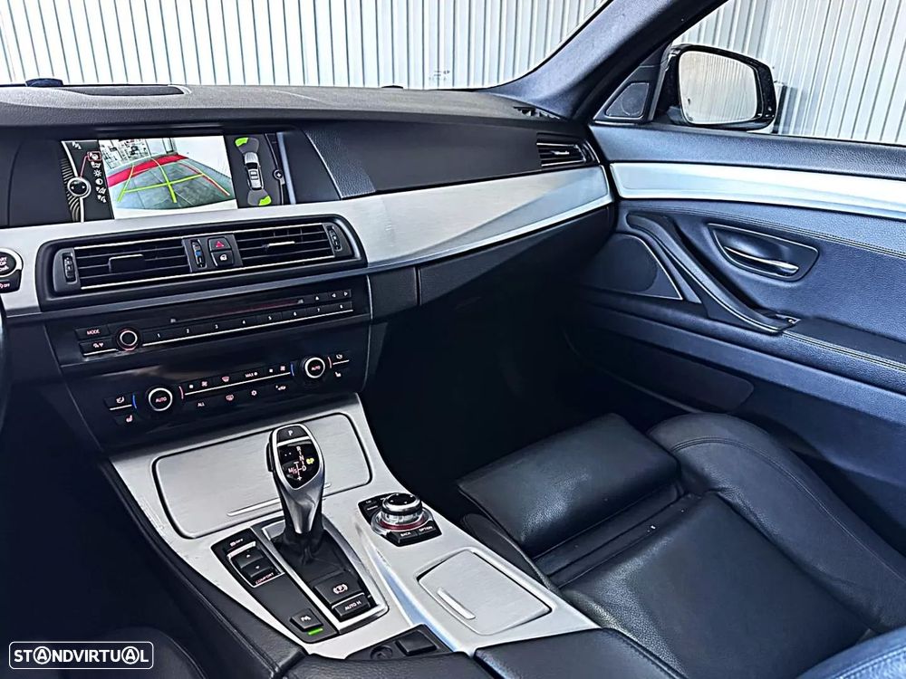 BMW 520 d Pack M Auto - 38