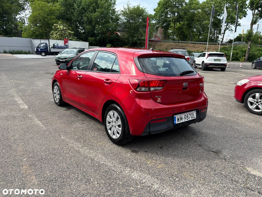 Kia Rio 1.2 M - 4
