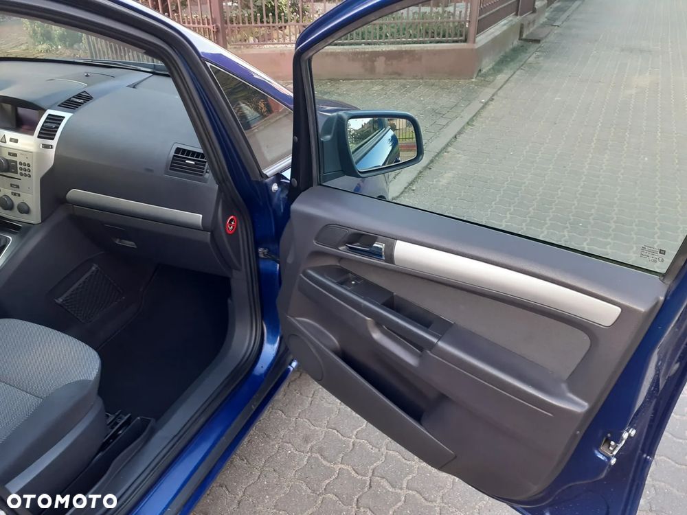 Opel Zafira 1.8 Edition 111 Jahre - 19