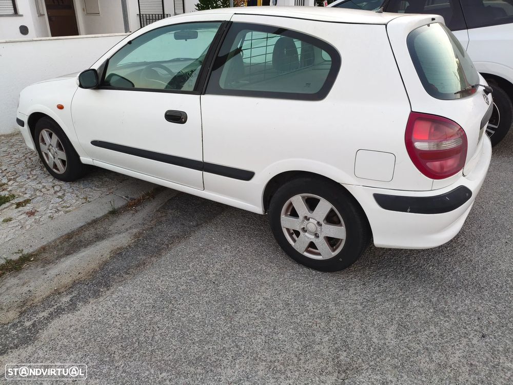 Nissan Almera 2.2 Di Elegance - 1