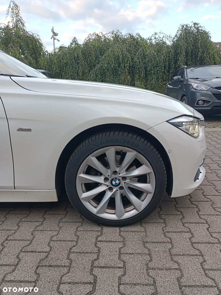 BMW Seria 3 - 2