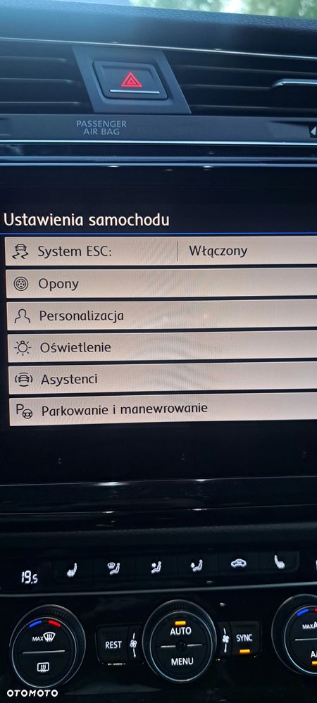 Volkswagen Touran 2.0 TDI BMT Highline DSG - 20