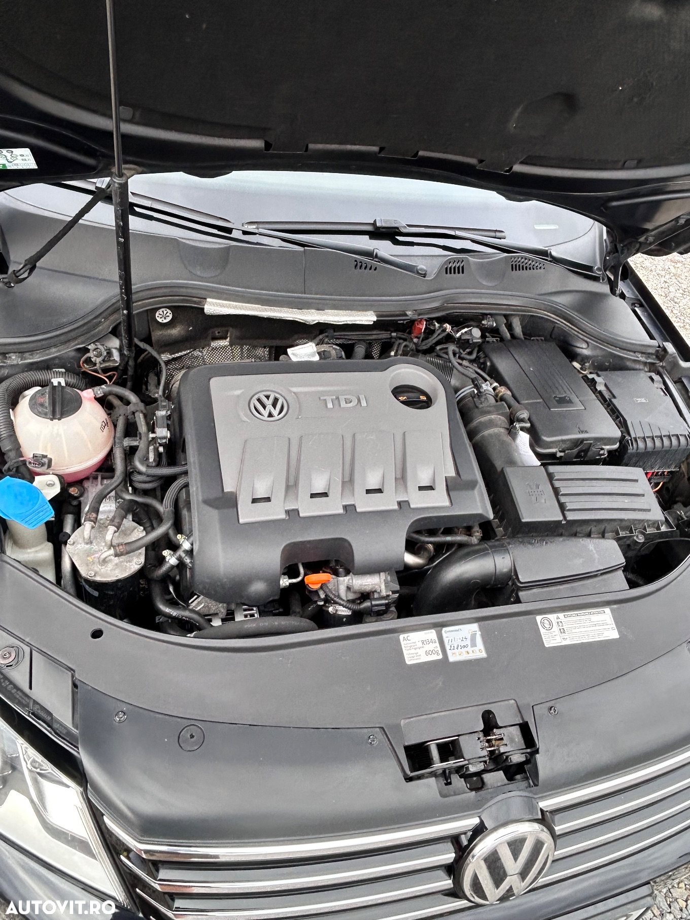 Volkswagen Passat 2.0 TDI BlueMotion Tehnology 4Motion Highline DSG - 20