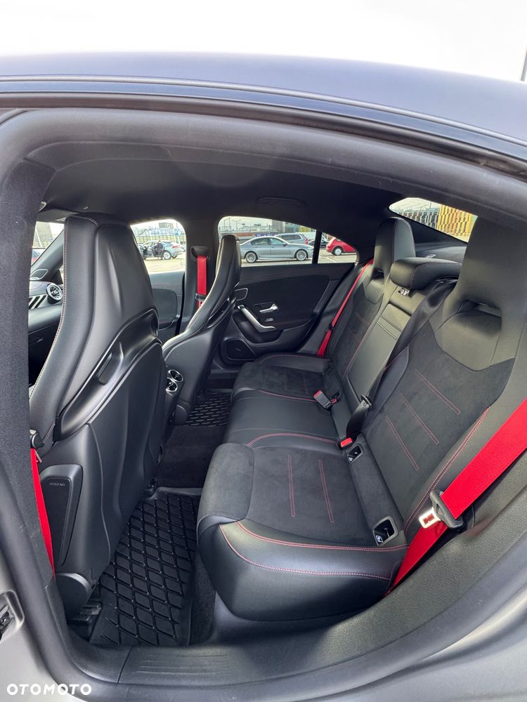 Mercedes-Benz CLA AMG 45 S 4-Matic+ 8G-DCT - 10