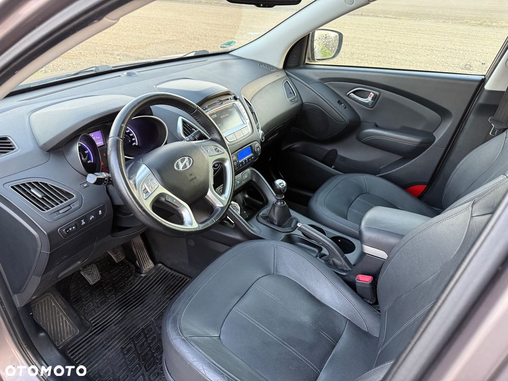 Hyundai ix35 2.0 CRDi 4WD Premium - 5