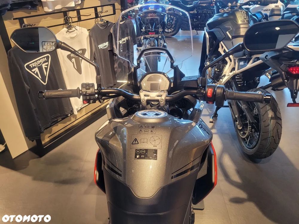 Triumph Tiger - 3