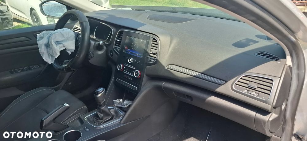 Renault Megane - 10