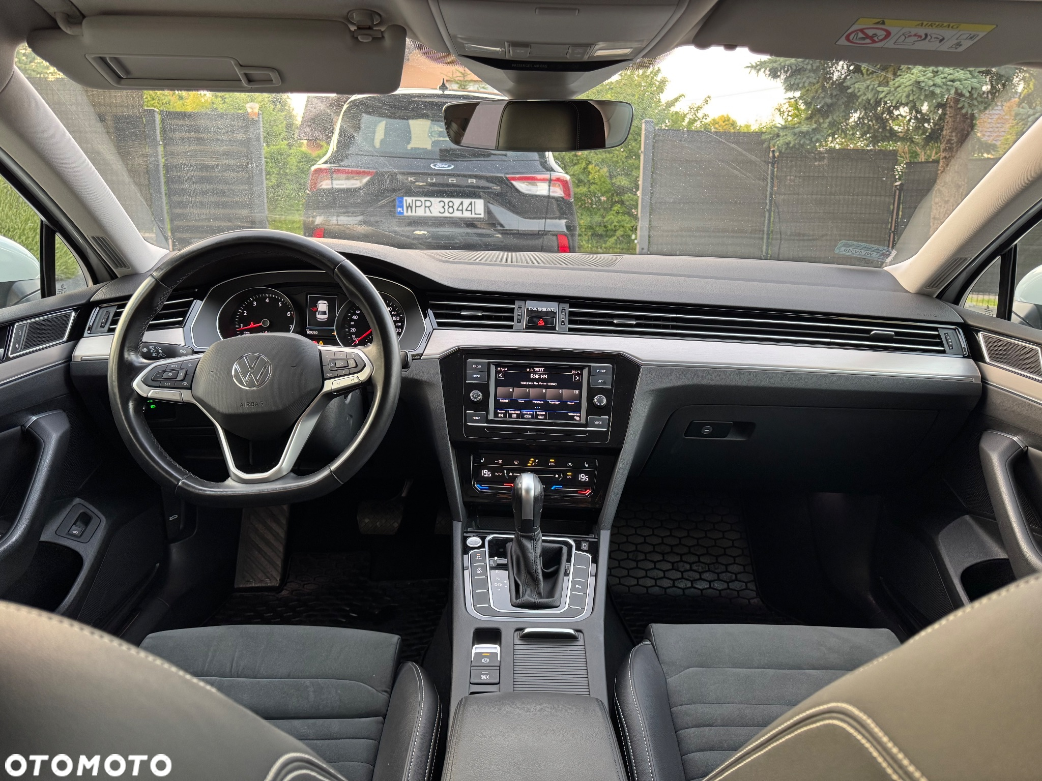 Volkswagen Passat 2.0 TSI Elegance DSG - 25