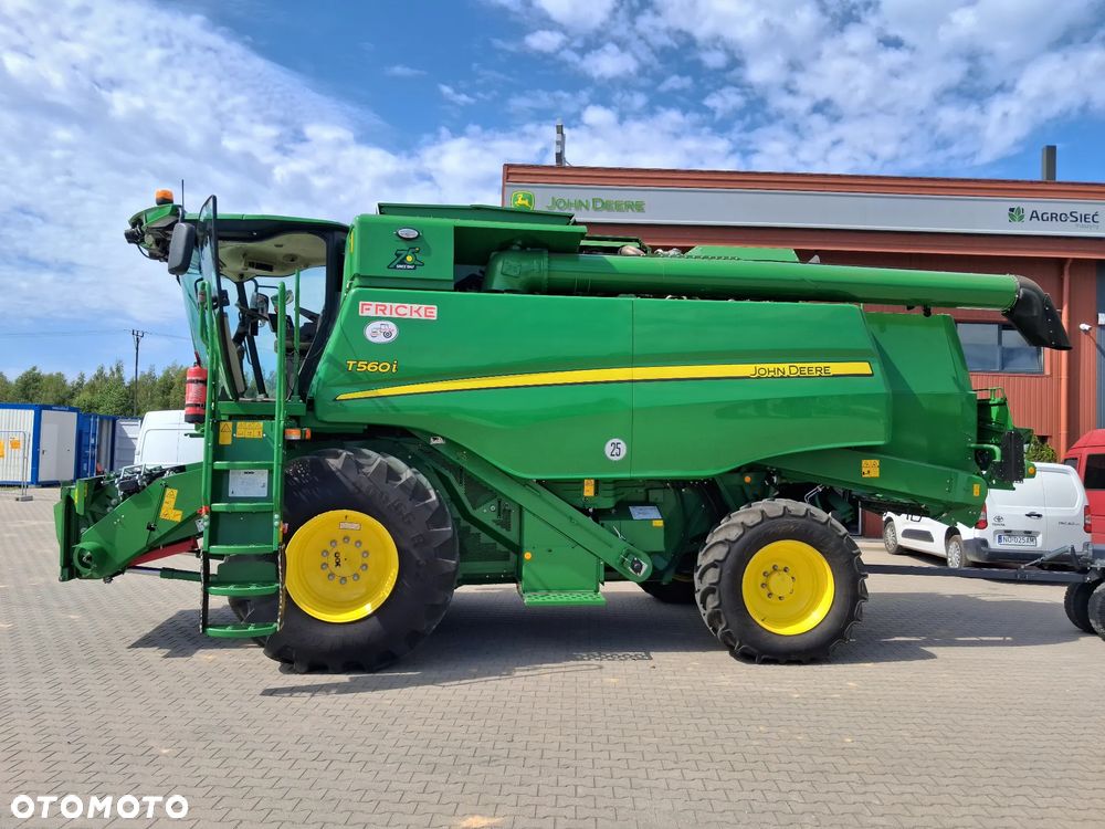 John Deere T560i - 2