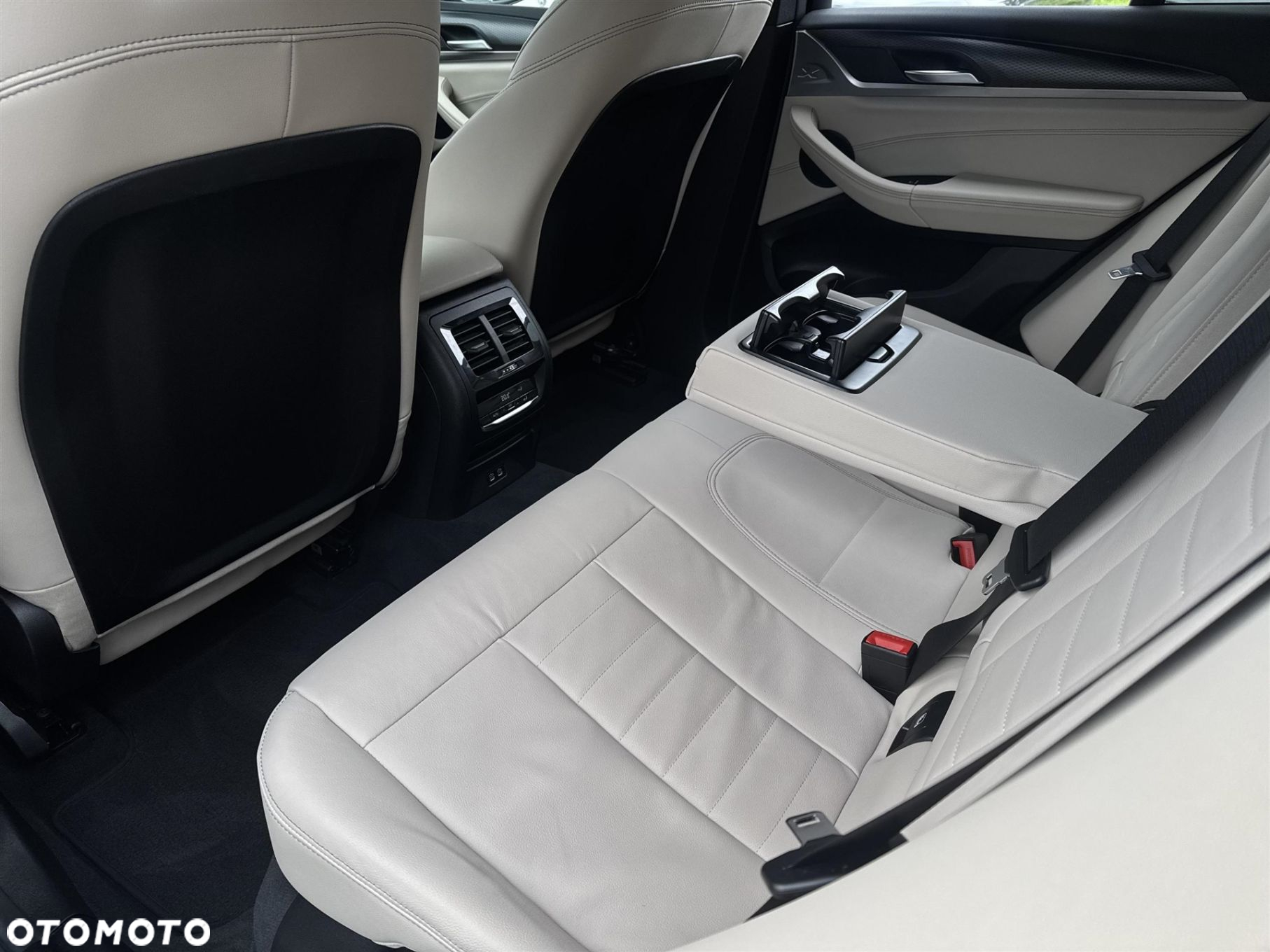 BMW X4 - 22