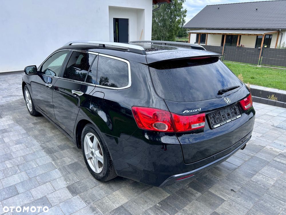 Honda Accord 2.0 Elegance - 3