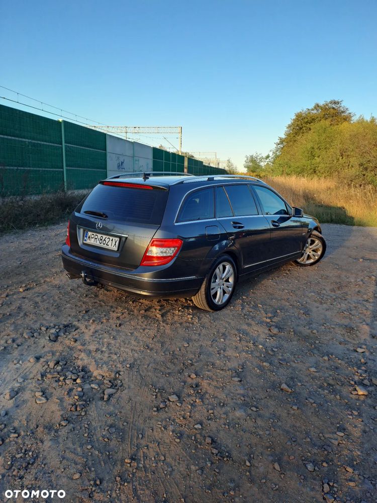 Mercedes-Benz Klasa C 220 T CDI DPF Automatik BlueEFFICIENCY Avantgarde - 5