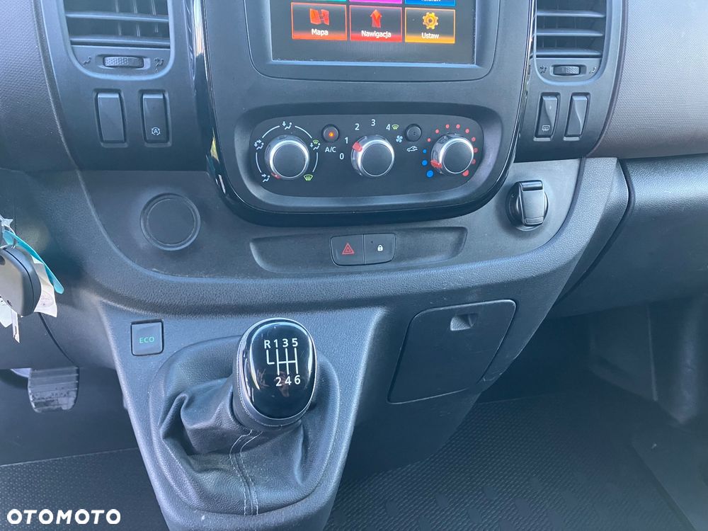 Renault Trafic Vivaro Talento Custom T6 Primastar - 19