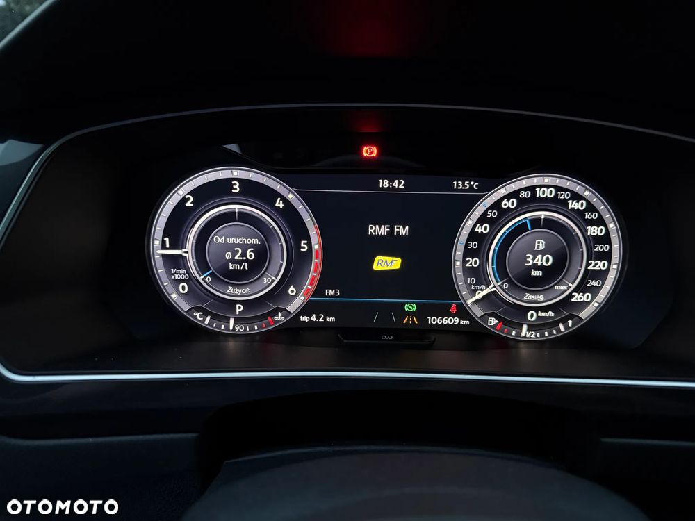 Volkswagen Tiguan 2.0 TDI SCR 4MotION DSG R-Line - 12
