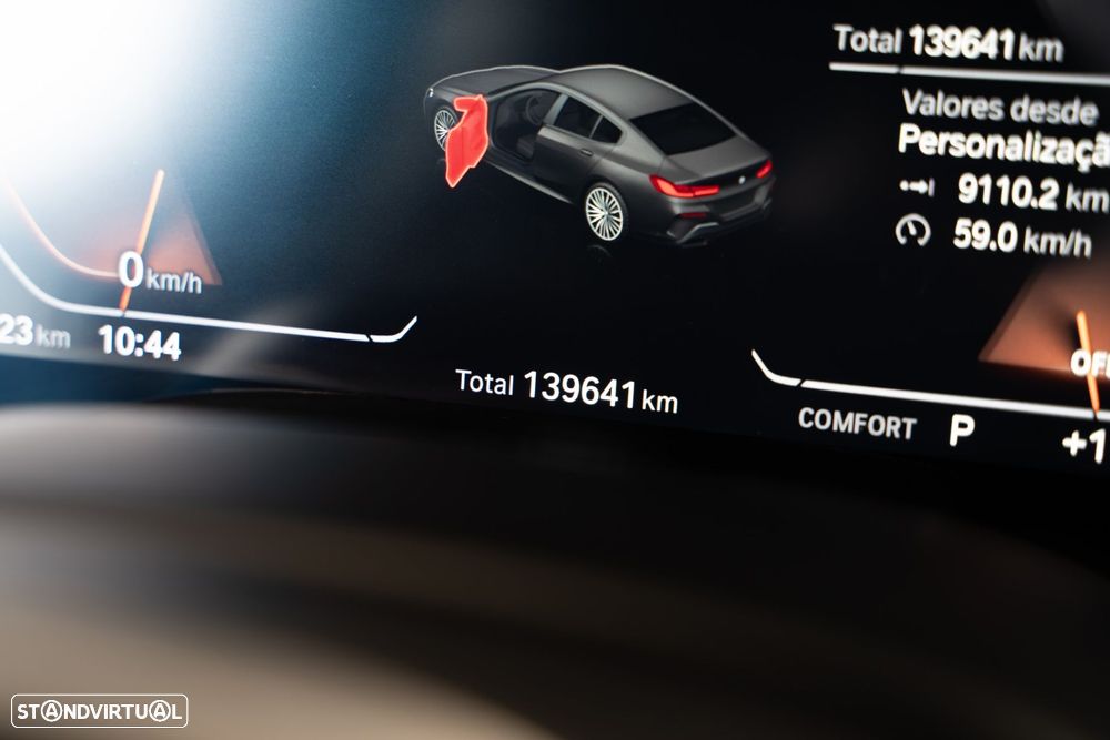 BMW 840 Gran Coupé d xDrive Pack M - 31