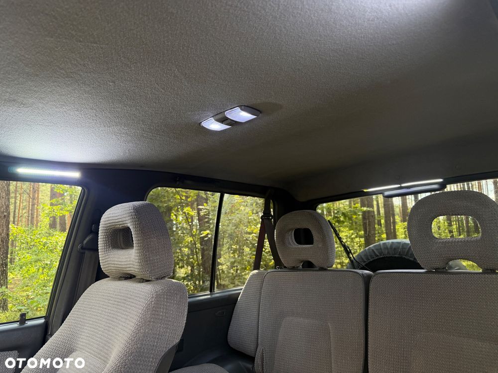 Mitsubishi Pajero - 20