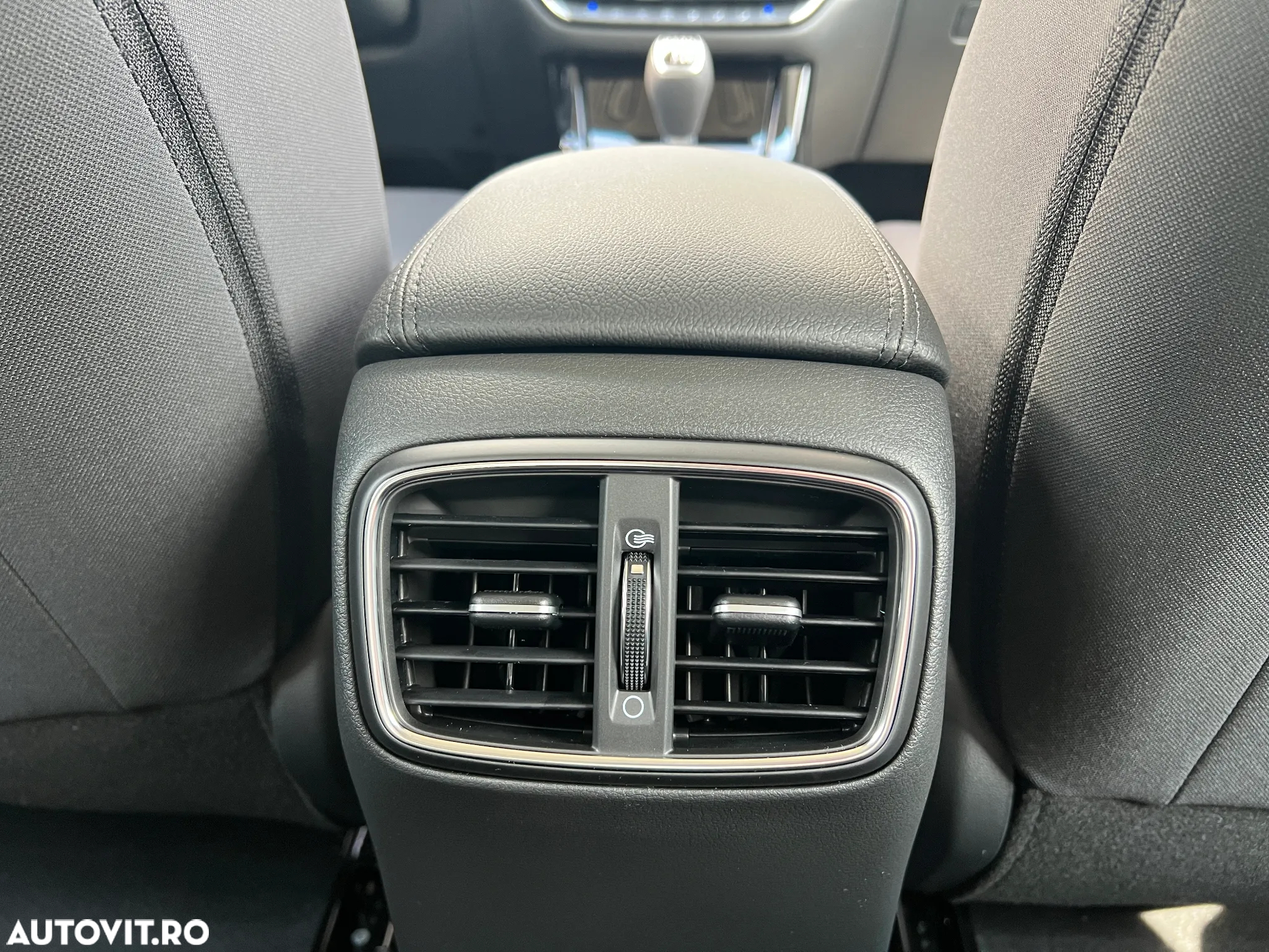Hyundai i30 1.5 96CP M/T Highway - 18