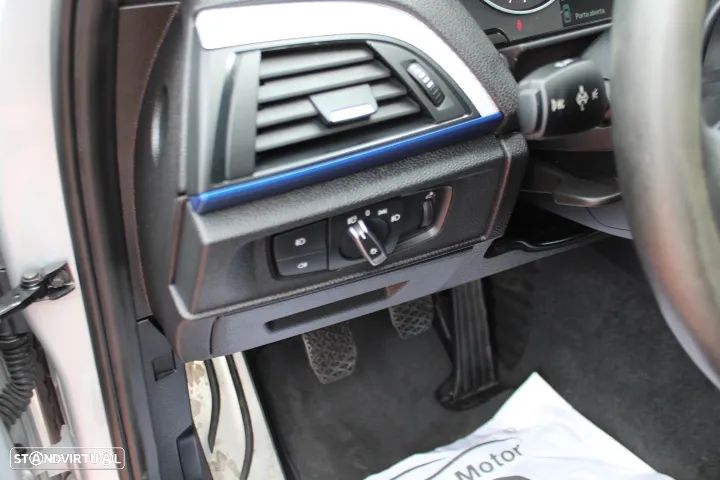 BMW 116 d Pack M - 12