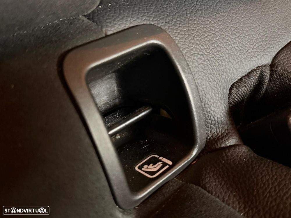 Mercedes-Benz EQA 250 AMG Line - 40