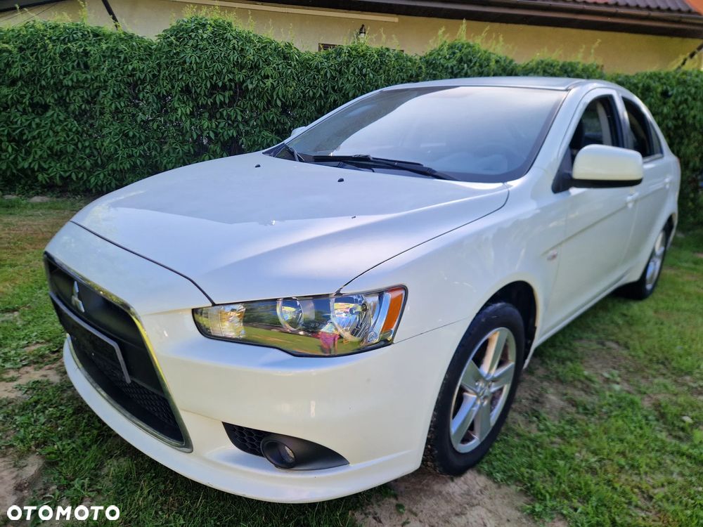 Mitsubishi Lancer 2.0 DID Instyle - 8