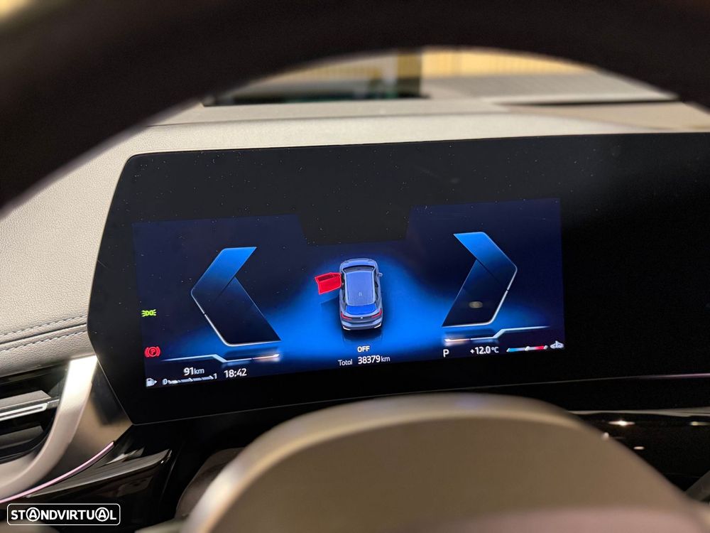 BMW 218 Active Tourer - 11