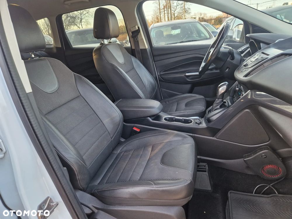 Ford Kuga 2.0 TDCi 4WD Titanium - 13