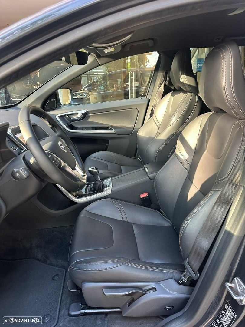 Volvo XC 60 2.0 D3 Momentum - 9