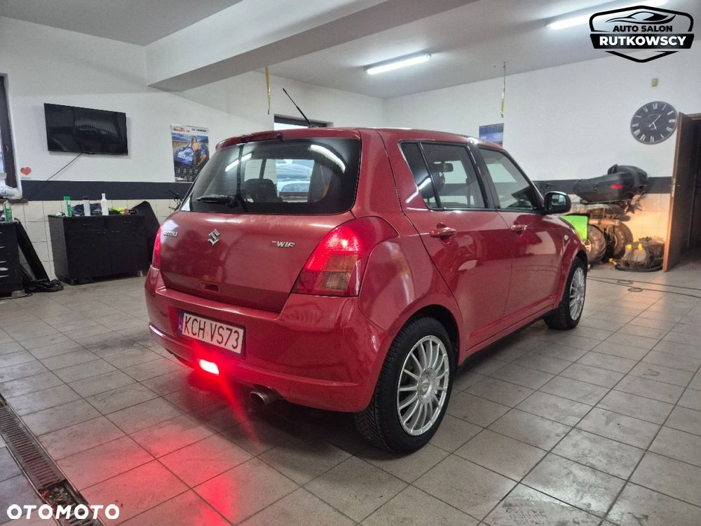Suzuki Swift - 8