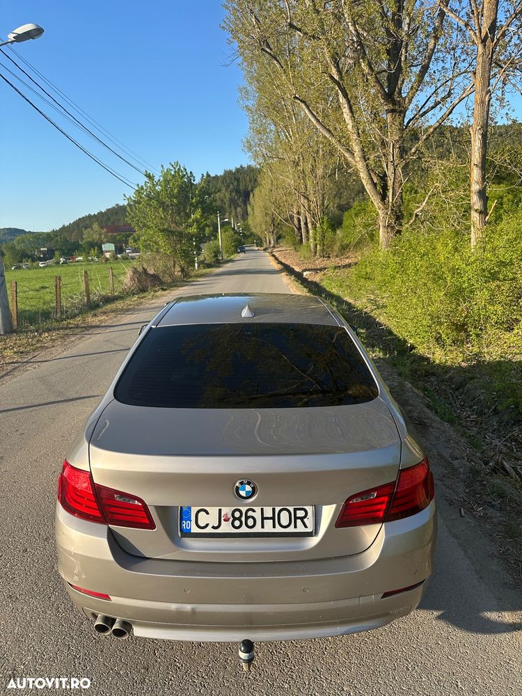 BMW Seria 5 525d xDrive Aut. - 5