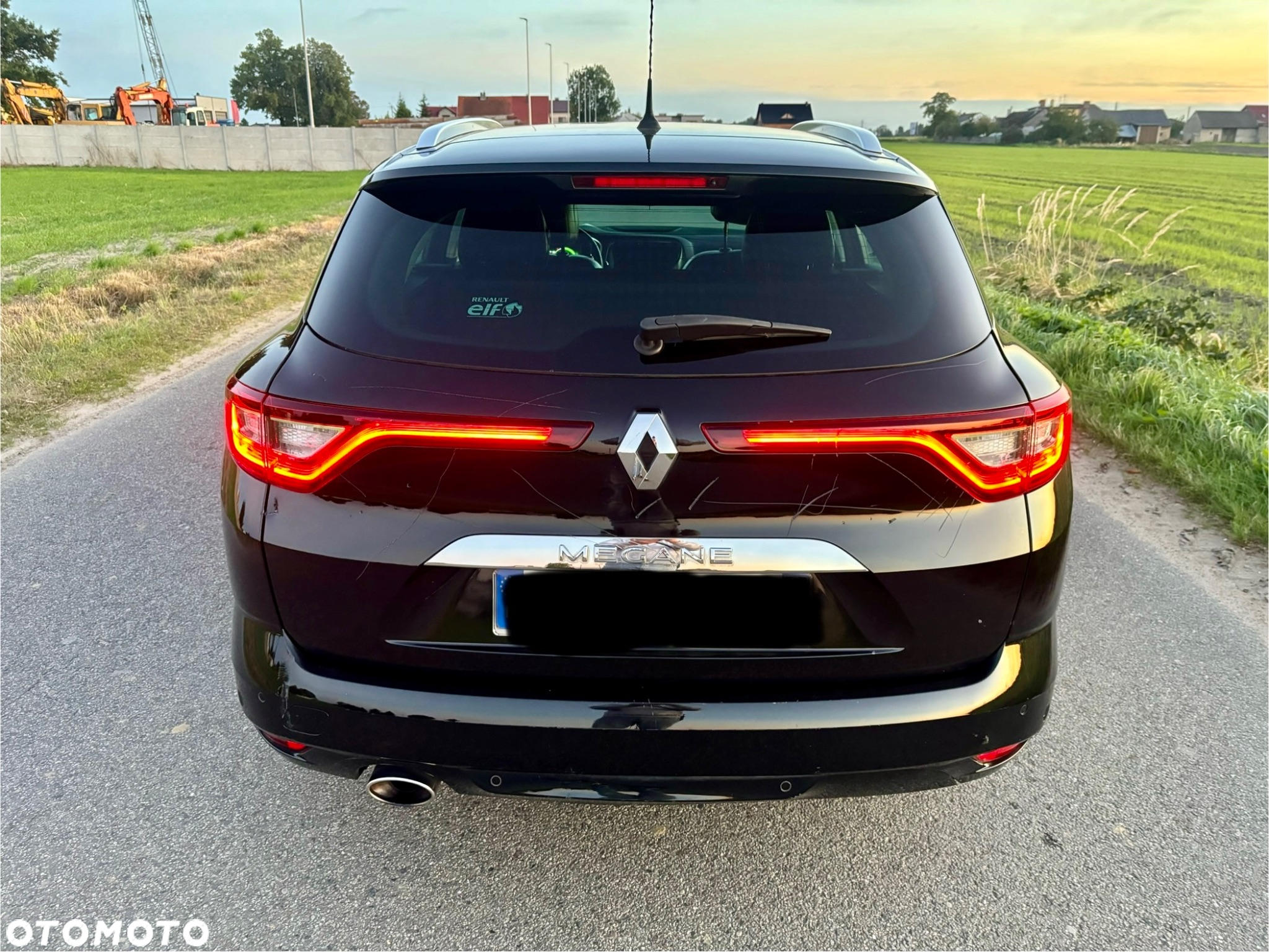 Renault Megane 1.5 dCi Limited EDC EU6 - 8