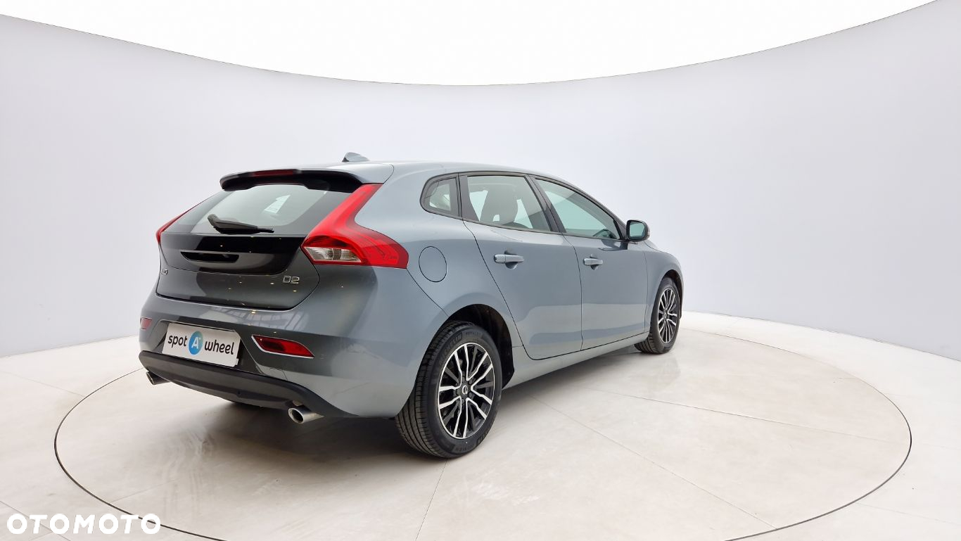 Volvo V40 - 6
