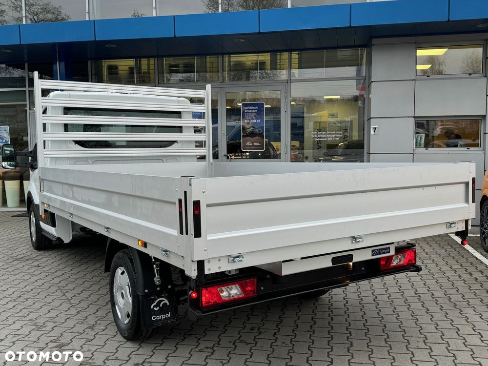 Ford Transit - 3
