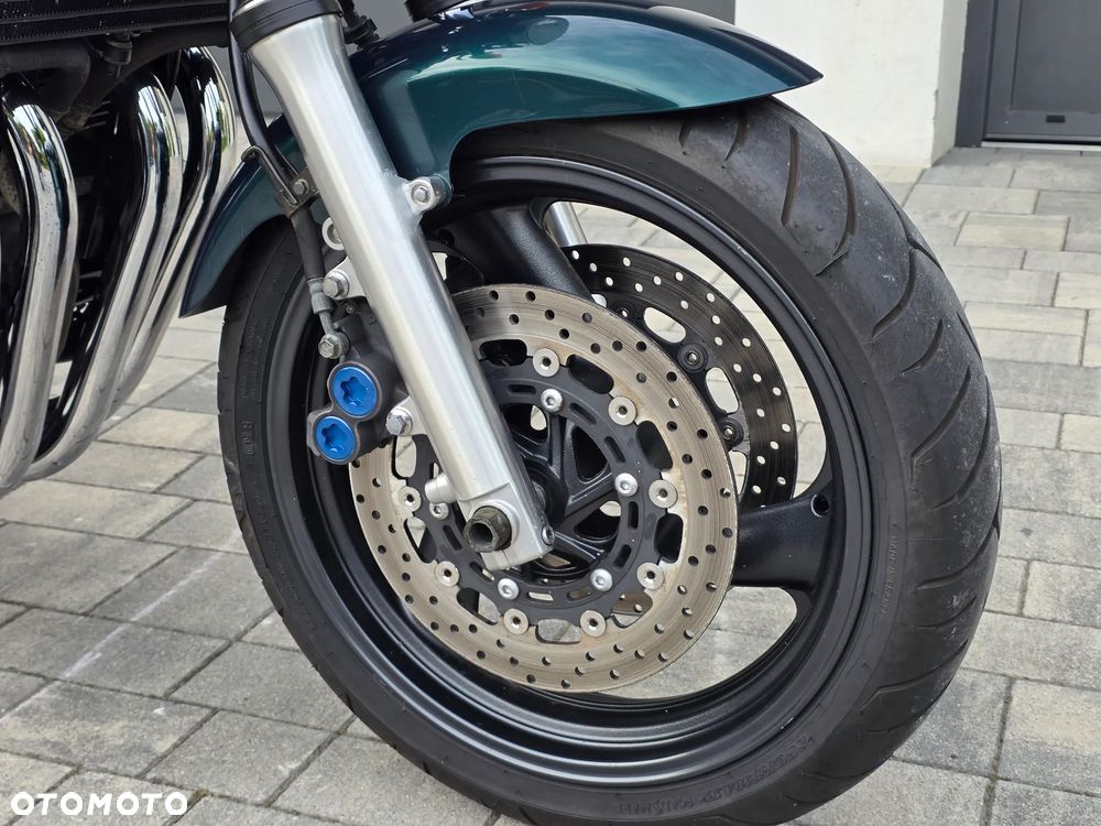 Yamaha XJR - 5
