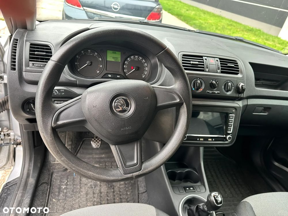 Skoda Fabia 1.4 16V Active - 6