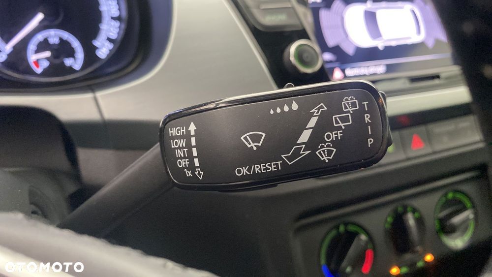 Skoda Fabia 1.0 TSI Ambition - 21